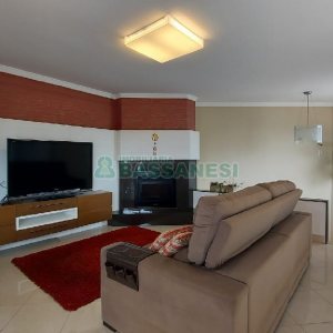 Apto/Cobertura com 328m², 3 dormitórios, 4 vagas, no bairro De Lazzer em Caxias do Sul para Comprar