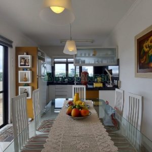 Apto/Cobertura com 328m², 3 dormitórios, 4 vagas, no bairro De Lazzer em Caxias do Sul para Comprar