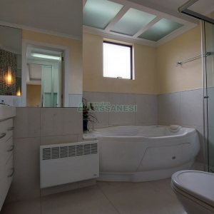 Apto/Cobertura com 328m², 3 dormitórios, 4 vagas, no bairro De Lazzer em Caxias do Sul para Comprar