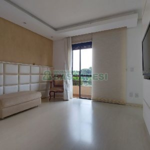 Apto/Cobertura com 328m², 3 dormitórios, 4 vagas, no bairro De Lazzer em Caxias do Sul para Comprar
