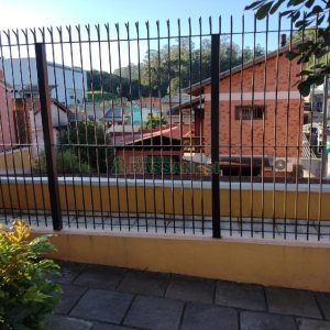 Casa, 5 dormitórios, 4 vagas, no bairro Cruzeiro em Caxias do Sul para Comprar