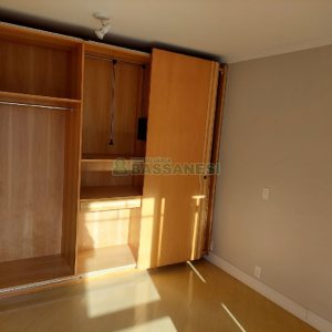 Apartamento, 3 dormitórios, 2 vagas, no bairro Centro em Caxias do Sul para Comprar