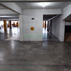 Apartamento, 3 dormitórios, 2 vagas, no bairro Centro em Caxias do Sul para Comprar