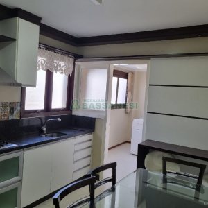 Apto Mobiliado com 99m², 3 dormitórios, 1 vaga, no bairro Medianeira em Caxias do Sul para Comprar