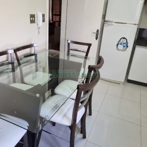 Apto Mobiliado com 99m², 3 dormitórios, 1 vaga, no bairro Medianeira em Caxias do Sul para Comprar