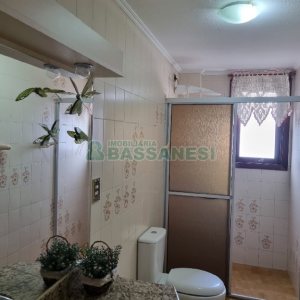 Apto Mobiliado com 99m², 3 dormitórios, 1 vaga, no bairro Medianeira em Caxias do Sul para Comprar