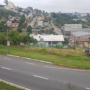 Terreno com 390m², no bairro Marechal Floriano em Caxias do Sul para Comprar