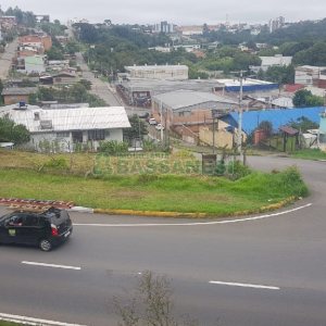 Terreno com 390m², no bairro Marechal Floriano em Caxias do Sul para Comprar