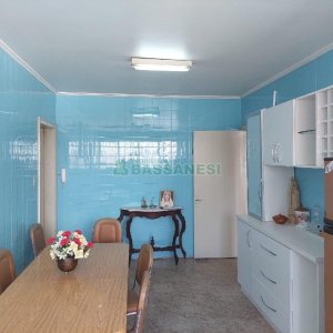 Apartamento com 110m², 3 dormitórios, 1 vaga, no bairro São Pelegrino em Caxias do Sul para Comprar