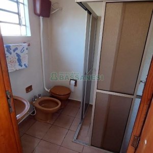 Casa com 85m², 3 dormitórios, 3 vagas, no bairro Santa Catarina em Caxias do Sul para Comprar