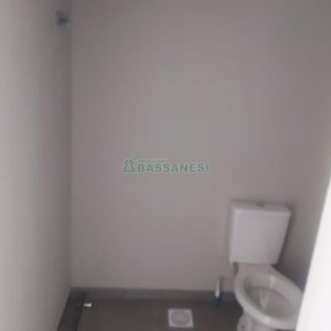 Loja com 121m², no bairro Santa Catarina em Caxias do Sul para Alugar