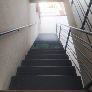 Loja com 121m², no bairro Santa Catarina em Caxias do Sul para Alugar