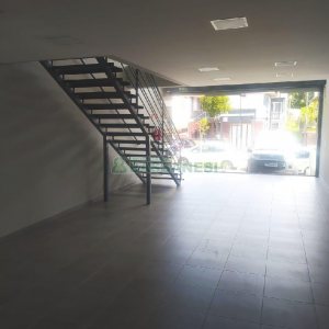 Loja com 121m², no bairro Santa Catarina em Caxias do Sul para Alugar