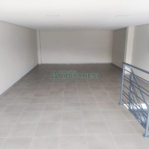 Loja com 121m², no bairro Santa Catarina em Caxias do Sul para Alugar