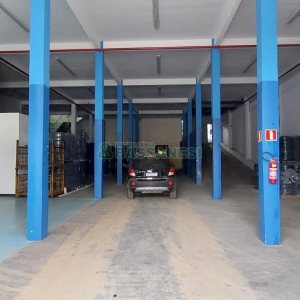 Loja Subsolo com 550m², no bairro De Lazzer em Caxias do Sul para Alugar