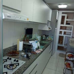 Apto Mobiliado com 80m², 2 dormitórios, 1 vaga, no bairro Planalto em Caxias do Sul para Alugar