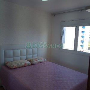 Apto Mobiliado com 80m², 2 dormitórios, 1 vaga, no bairro Planalto em Caxias do Sul para Alugar