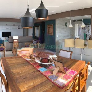 Apto Mobiliado com 174m², 3 dormitórios, 2 vagas, no bairro Lourdes em Caxias do Sul para Comprar