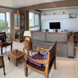 Apto Mobiliado com 174m², 3 dormitórios, 2 vagas, no bairro Lourdes em Caxias do Sul para Comprar