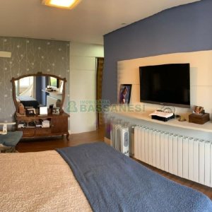 Apto Mobiliado com 174m², 3 dormitórios, 2 vagas, no bairro Lourdes em Caxias do Sul para Comprar