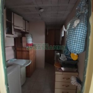 Casa, 3 dormitórios, 1 vaga, no bairro Cidade Nova em Caxias do Sul para Comprar