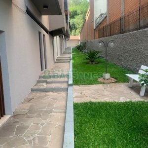 Apartamento com 69m², 2 dormitórios, 2 vagas, no bairro Santa Catarina em Caxias do Sul para Comprar