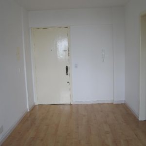 Apartamento com 60m², 2 dormitórios, 1 vaga, no bairro Centro em Caxias do Sul para Alugar