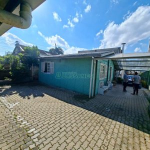 Loja com 196m², no bairro Lourdes em Caxias do Sul para Comprar