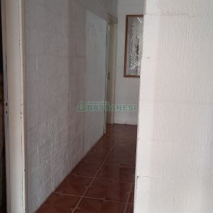 Chácara com 170m², 3 dormitórios, no bairro Ana Rech em Caxias do Sul para Comprar