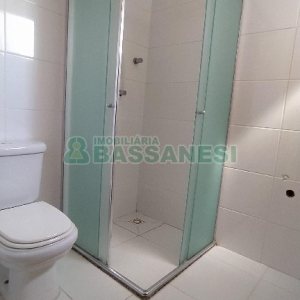 Apto Mobiliado com 78m², 2 dormitórios, 2 vagas, no bairro Charqueadas em Caxias do Sul para Comprar