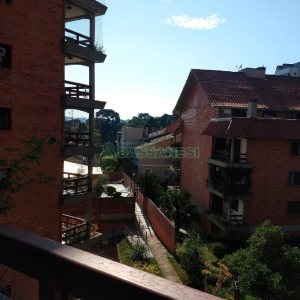 Apartamento com 200m², 3 dormitórios, 2 vagas, no bairro Universitário em Caxias do Sul para Comprar