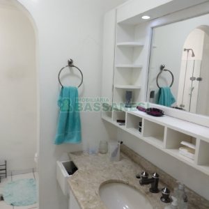 Apartamento com 200m², 3 dormitórios, 2 vagas, no bairro Universitário em Caxias do Sul para Comprar