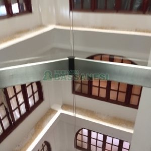 Apartamento com 200m², 3 dormitórios, 2 vagas, no bairro Universitário em Caxias do Sul para Comprar