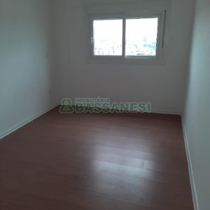 Apartamento com 92m², 3 dormitórios, 2 vagas, no bairro Rio Branco em Caxias do Sul para Comprar