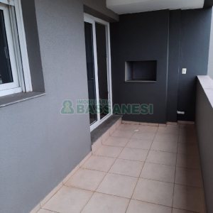 Apartamento com 92m², 3 dormitórios, 2 vagas, no bairro Rio Branco em Caxias do Sul para Comprar