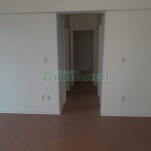 Apartamento com 92m², 3 dormitórios, 2 vagas, no bairro Rio Branco em Caxias do Sul para Comprar