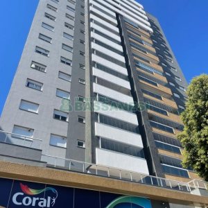 Apartamento com 92m², 3 dormitórios, 2 vagas, no bairro Rio Branco em Caxias do Sul para Comprar