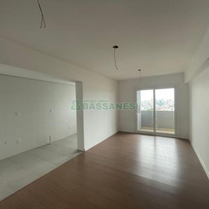 Apartamento com 92m², 3 dormitórios, 2 vagas, no bairro Rio Branco em Caxias do Sul para Comprar