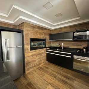 Apartamento com 92m², 3 dormitórios, 2 vagas, no bairro Rio Branco em Caxias do Sul para Comprar