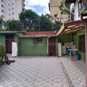 Casa com 196m², 4 dormitórios, 2 vagas, no bairro Panazzolo em Caxias do Sul para Comprar