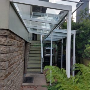 Casa com 495m², 3 dormitórios, 2 vagas, no bairro Santa Catarina em Caxias do Sul para Comprar