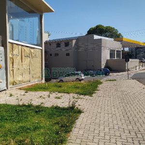 Loja com 450m², 4 vagas, no bairro Marechal Floriano em Caxias do Sul para Alugar