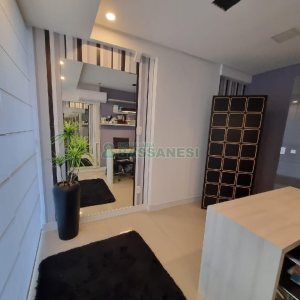 Sala Mobiliada com 20m², no bairro Lourdes em Caxias do Sul para Alugar