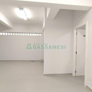 Sala com 142m², no bairro Santa Catarina em Caxias do Sul para Alugar