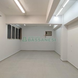 Sala com 142m², no bairro Santa Catarina em Caxias do Sul para Alugar