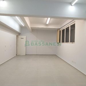 Sala com 142m², no bairro Santa Catarina em Caxias do Sul para Alugar