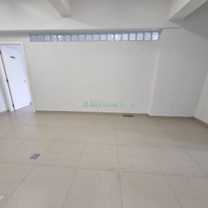 Sala com 142m², no bairro Santa Catarina em Caxias do Sul para Alugar