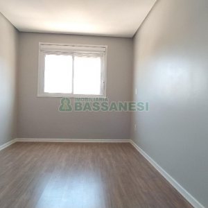 Apartamento com 52m², 2 dormitórios, 1 vaga, no bairro Rio Branco em Caxias do Sul para Alugar