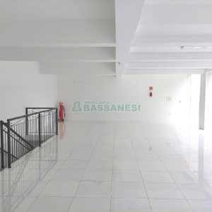 Loja com 300m², no bairro Centro em Caxias do Sul para Alugar