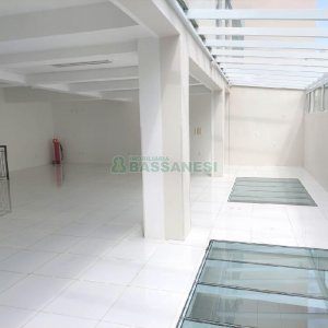 Loja com 300m², no bairro Centro em Caxias do Sul para Alugar